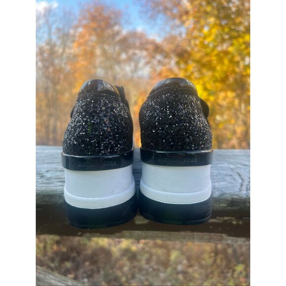 Michael Kors Womans Wedge/ Slip On Sneaker Black Sz 7.5 - Picture 3 of 8